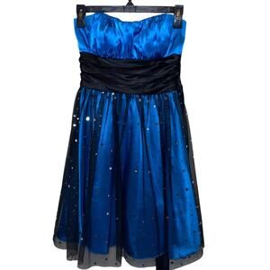 blue and black party dress Chic Black Sleeveless Lace Evening Dresses Side Slit Open Back Long Pr